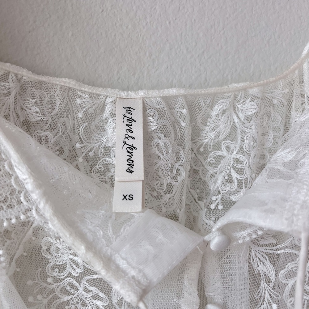 For Love and Lemons Forever Bridal Robe SOLD OUT online ! Coachella vibes 🌸 - Picture 8 of 9